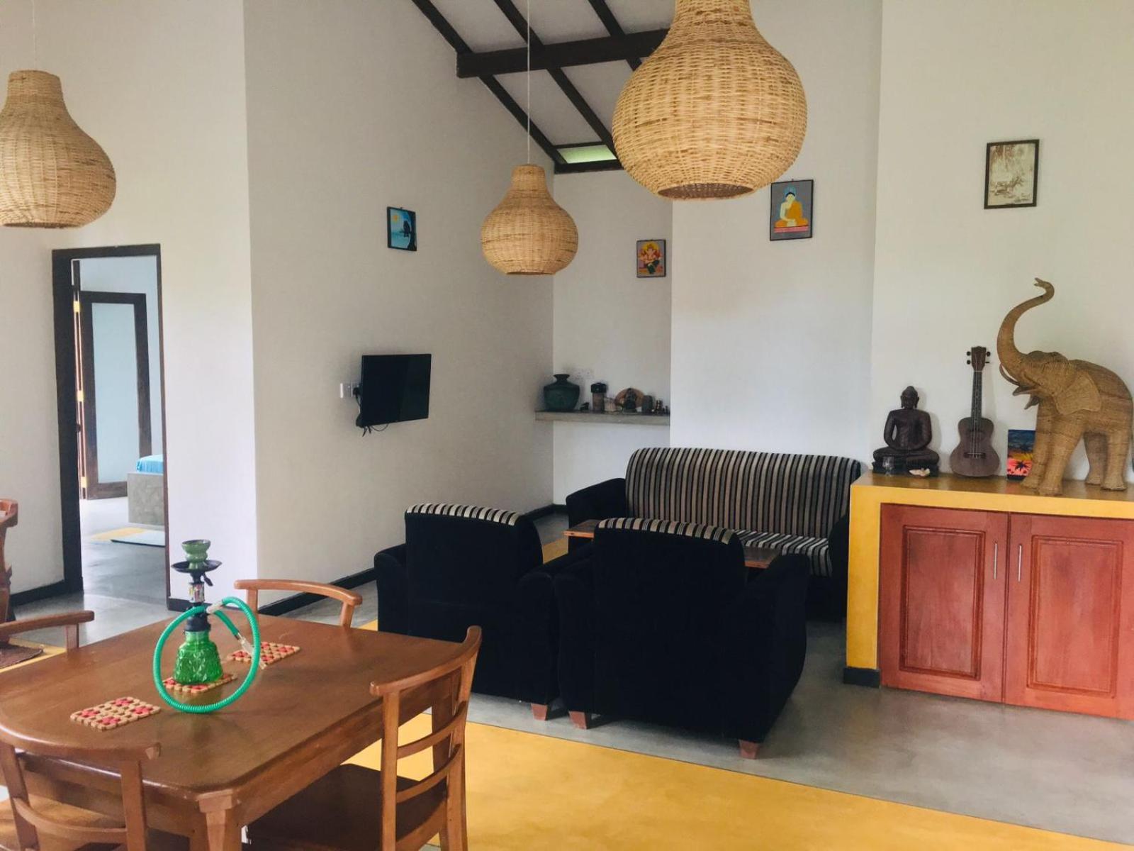 Om Villa Hikkaduwa Extérieur photo